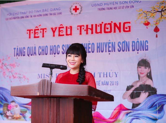 hoa-hau-bich-thuy-1