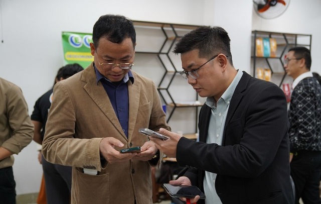 doanh-nghiep-trung-quoc-toi-tham-quan-cang-lien-chieu-khu-thuong-mai-tu-do-da-nang