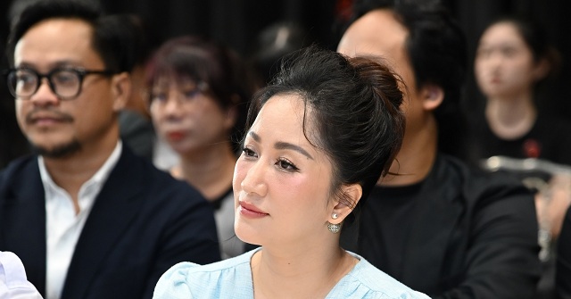 viet-nam-thieu-san-choi-am-nhac-nghe-thuat-tieu-chuan-toan-cau