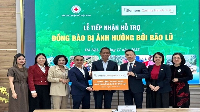 siemens-caring-hands-quyen-gop-30000eur-ho-tro-khac-phuc-hau-qua-thien-tai-tai-viet-nam