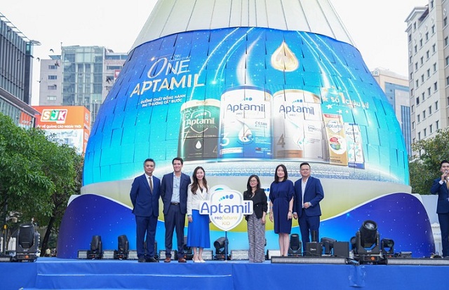 kham-pha-khong-gian-trai-nghiem-da-giac-quan-tai-vu-tru-duong-chat-one-aptamil