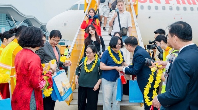 mo-duong-bay-thang-ket-noi-hai-trung-tam-du-lich-nha-trang-phu-quoc