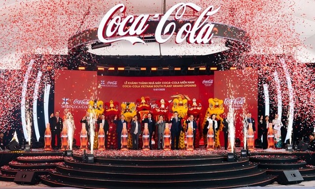 ben-trong-nha-may-coca-cola-dat-chuan-cong-trinh-xanh-leed-gold-tai-viet-nam