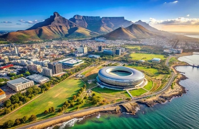 cape-town-co-gi-ma-lien-tuc-lot-vao-top-thanh-pho-tuyet-nhat-the-gioi