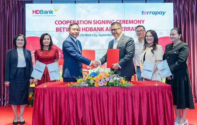 hdbank-hop-tac-cung-terrapay-tang-toc-dich-vu-kieu-hoi-toan-cau