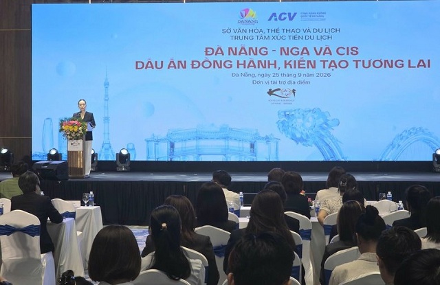 da-nang-huong-toi-dong-khach-luu-tru-dai-ngay-tu-nga-va-cis