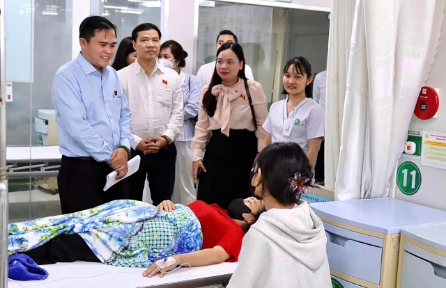 tp-hcm-du-kien-chi-hon-10-5-ty-dong-moi-nam-ho-tro-tre-em-nguoi-ngheo-chay-than