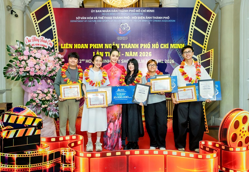 KN9 6588