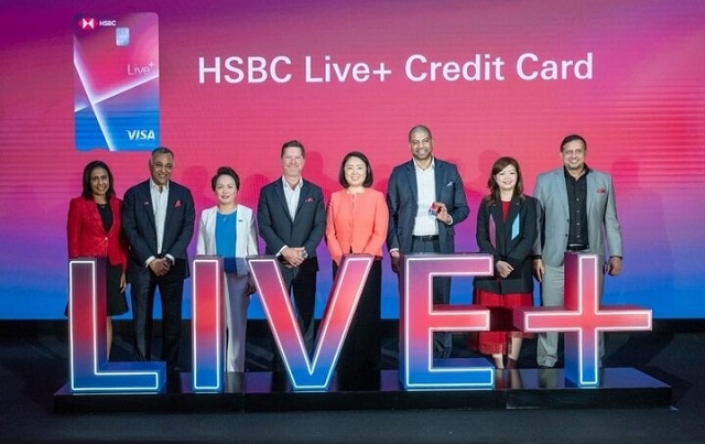 hsbc-ra-mat-the-tin-dung-live-thuc-day-thanh-toan-khong-tien-mat