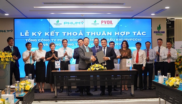 pvfcco-phu-my-va-pvoil-hop-tac-trong-linh-vuc-dich-vu-thuong-mai-va-hoa-chat