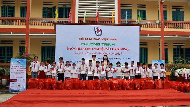 trieu-trai-tim-mot-tam-long-hoi-am-nghia-tinh-lan-toa-giua-nui-rung-yen-bai