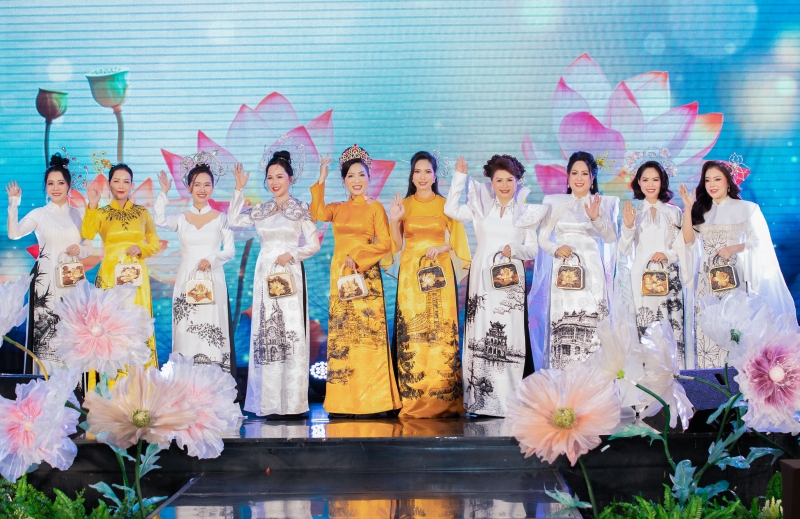 den-hoi-ao-dai-2