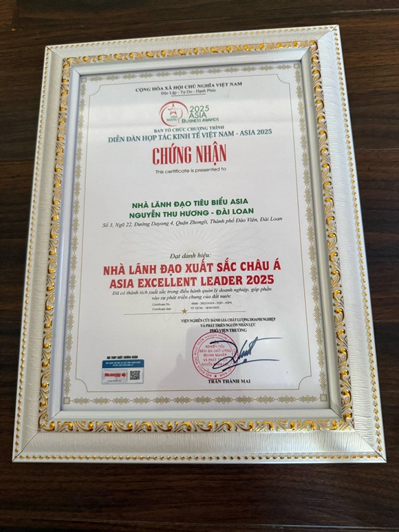 HOA-HAU-NGUYEN-THU-HUONG8