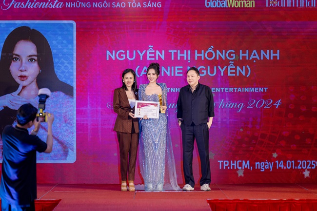 ceo-annie-nguyen-ngoi-sao-truyen-cam-hung-nam-2024-KETNOIDOANHNHAN