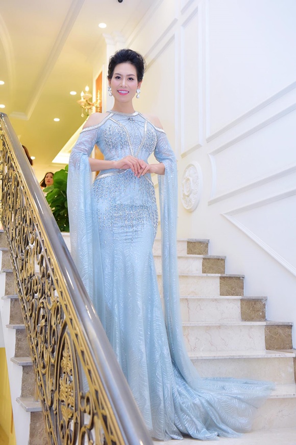 ha-huong-huong-queen-5