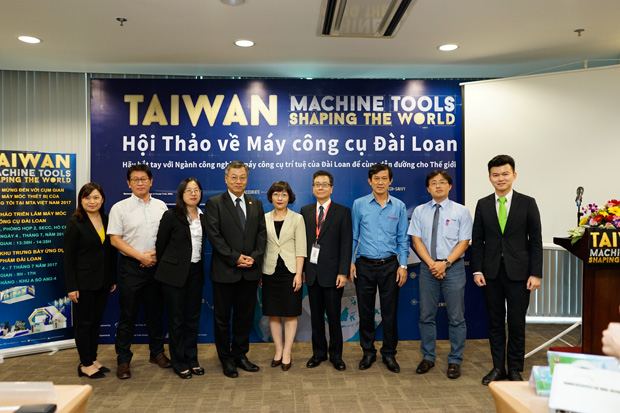 trien-lam-mta-ketnoidoanhnhan-3