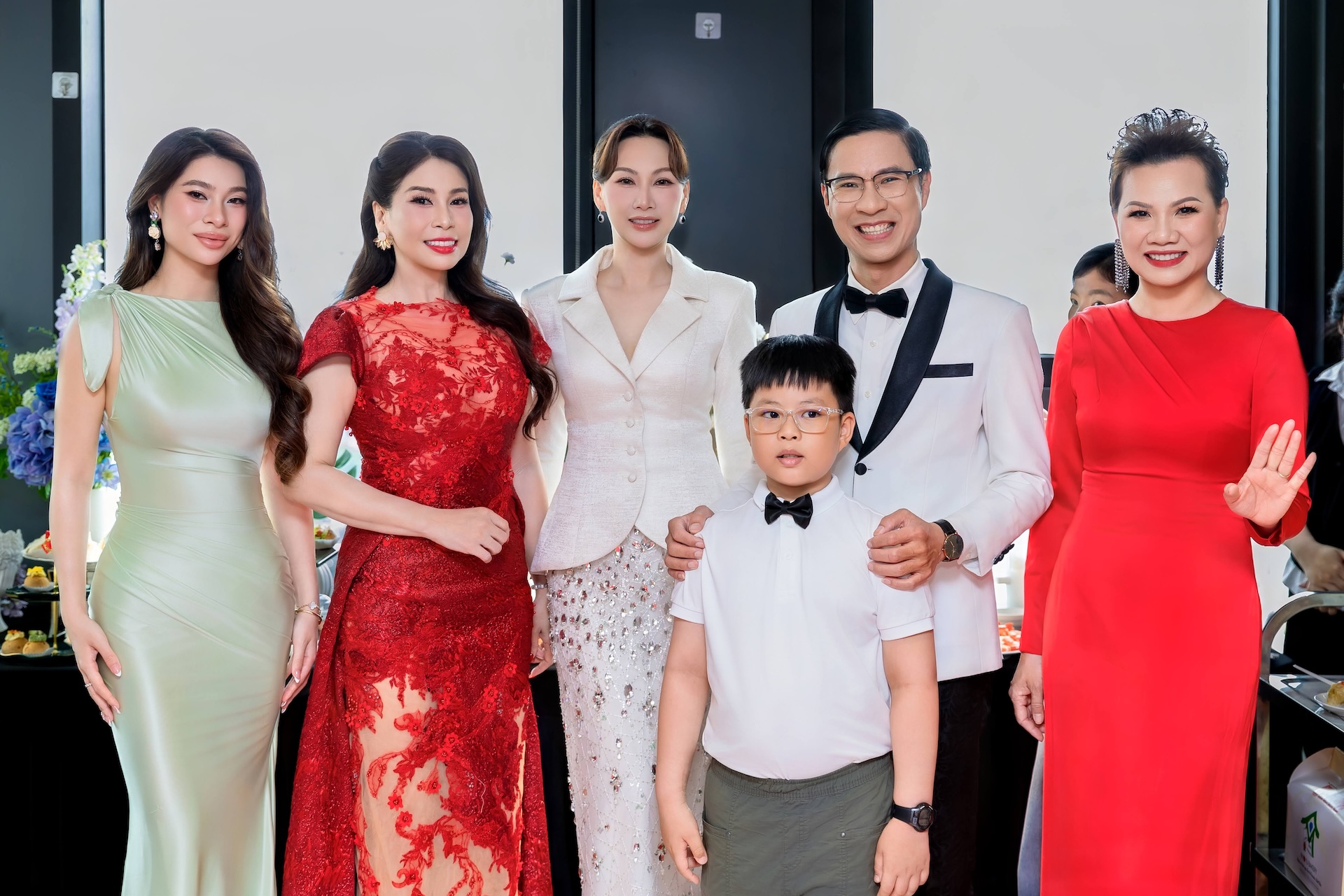 gala-kick-off-BHQL-Ly-Huong